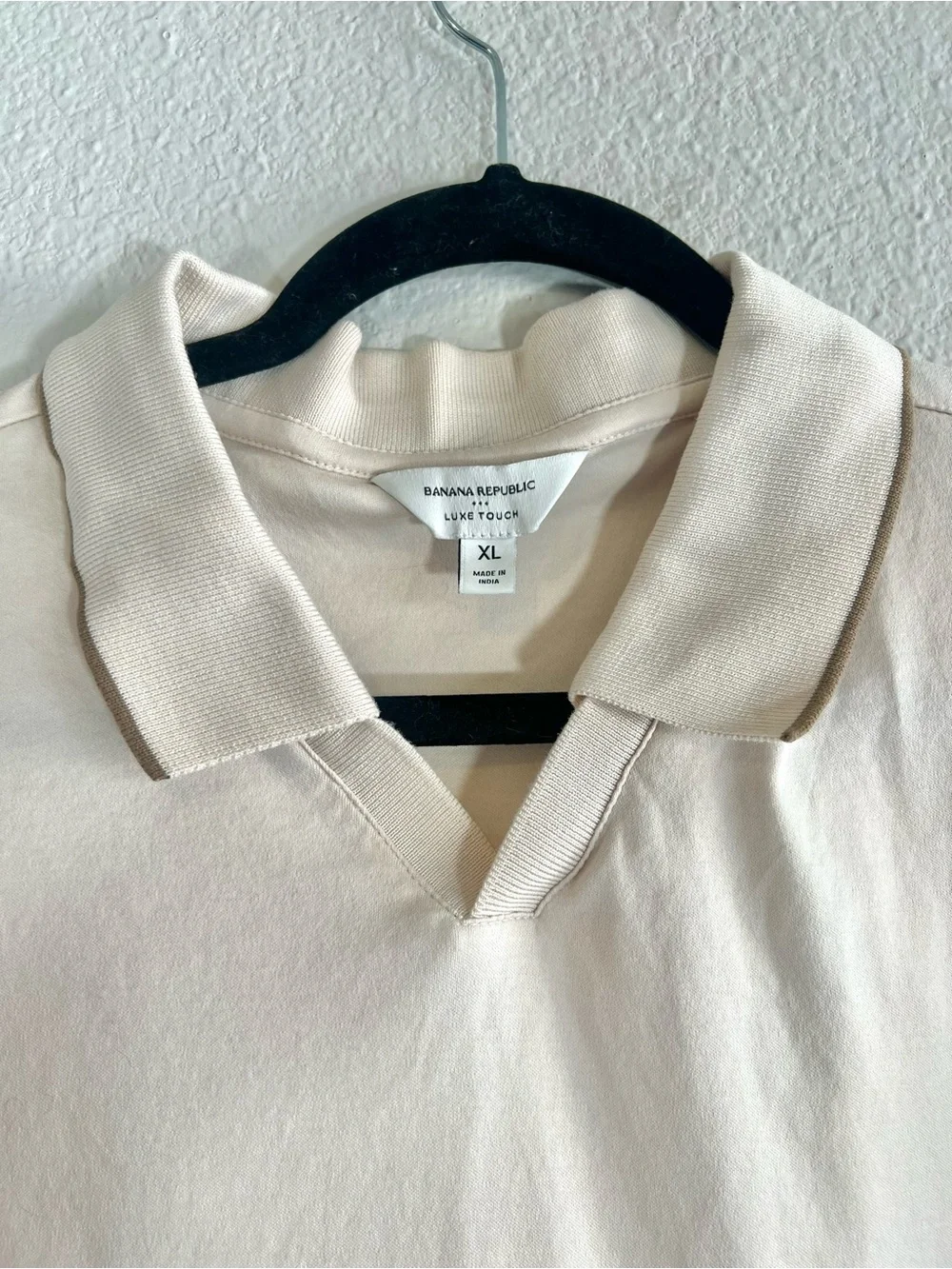 Banana Republic Luxe Touch Polo Beige Brown Trim Collared Short Sleeve Size XL